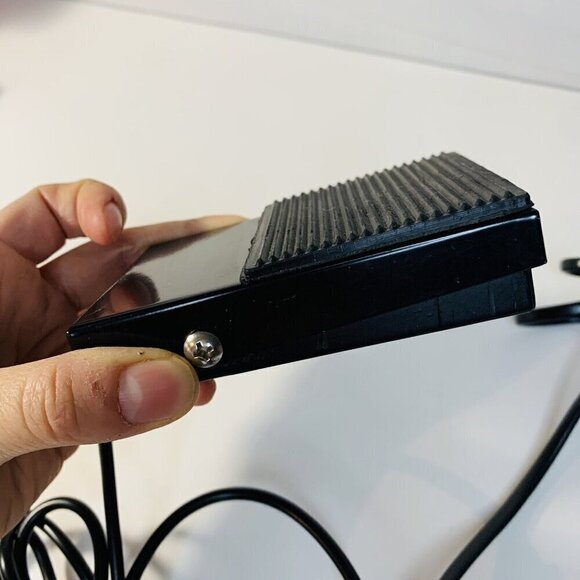 Tattoo Power Supply Elfin EP2 Digital LCD Mini Screen Compact Foot Pedal - Picture 6 of 11